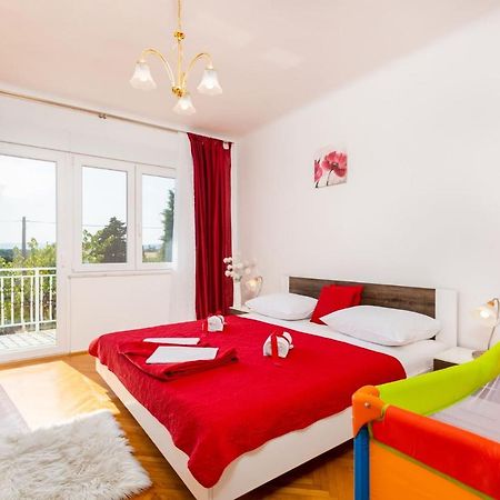 Apartment Adriahouse Punat Bagian luar foto