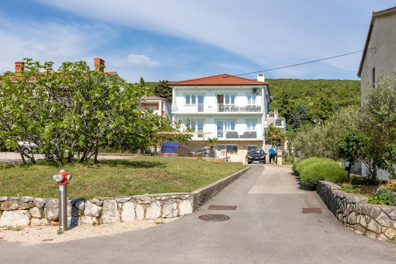 Apartment Adriahouse Punat Bagian luar foto